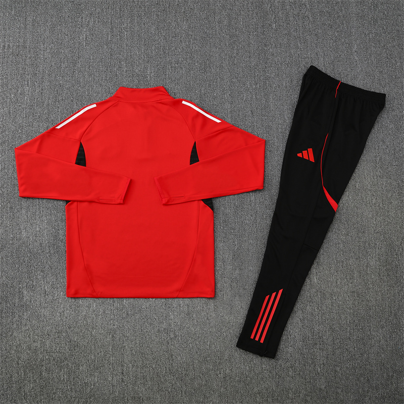 25/26 Manchester United Tracksuit Sportswear Adult/ Kids