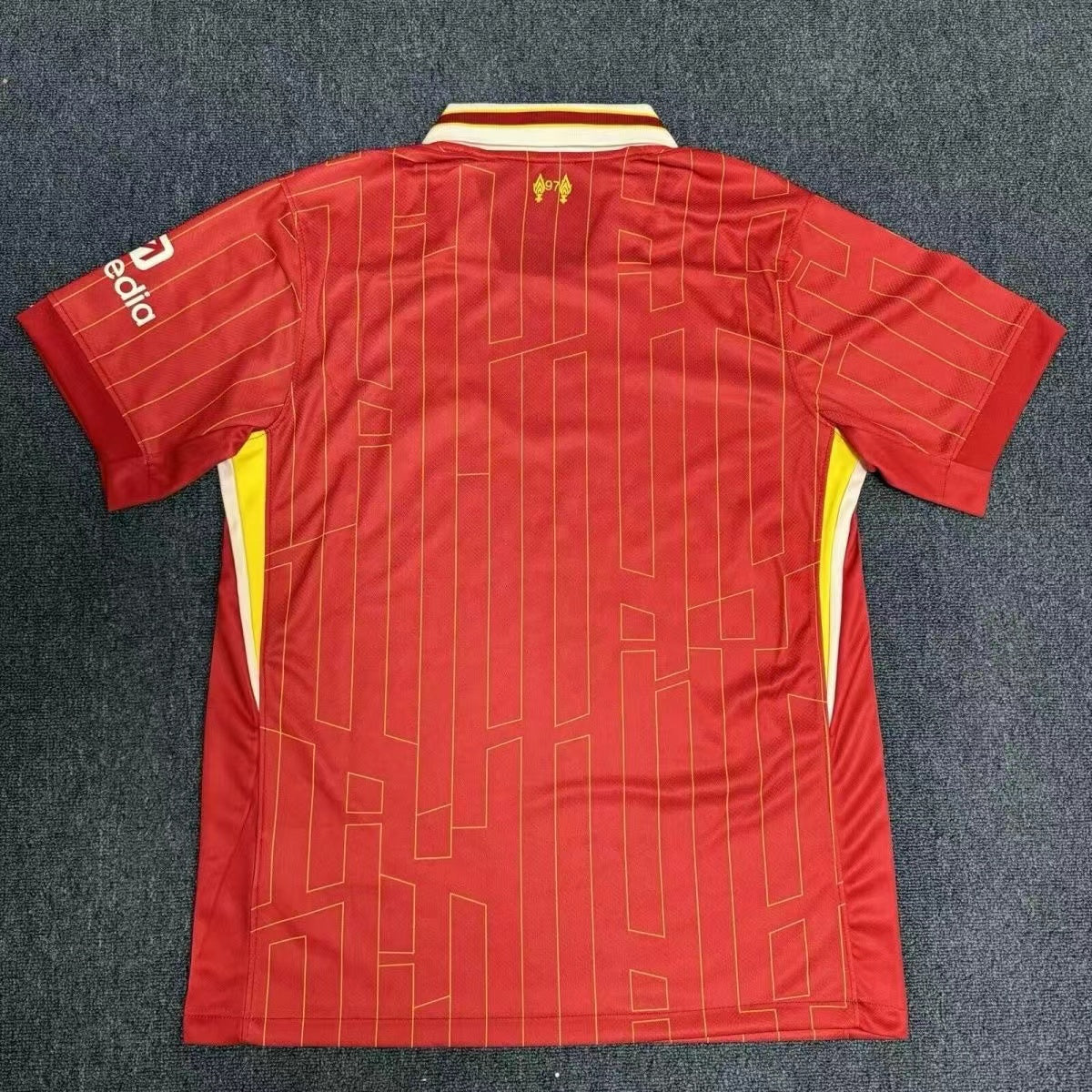 2024 Liverpool Home Football Shirt Fan version
