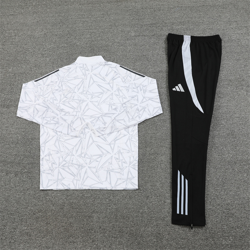 2024 Real Madrid Tracksuit Sportswear Adult/ Kids