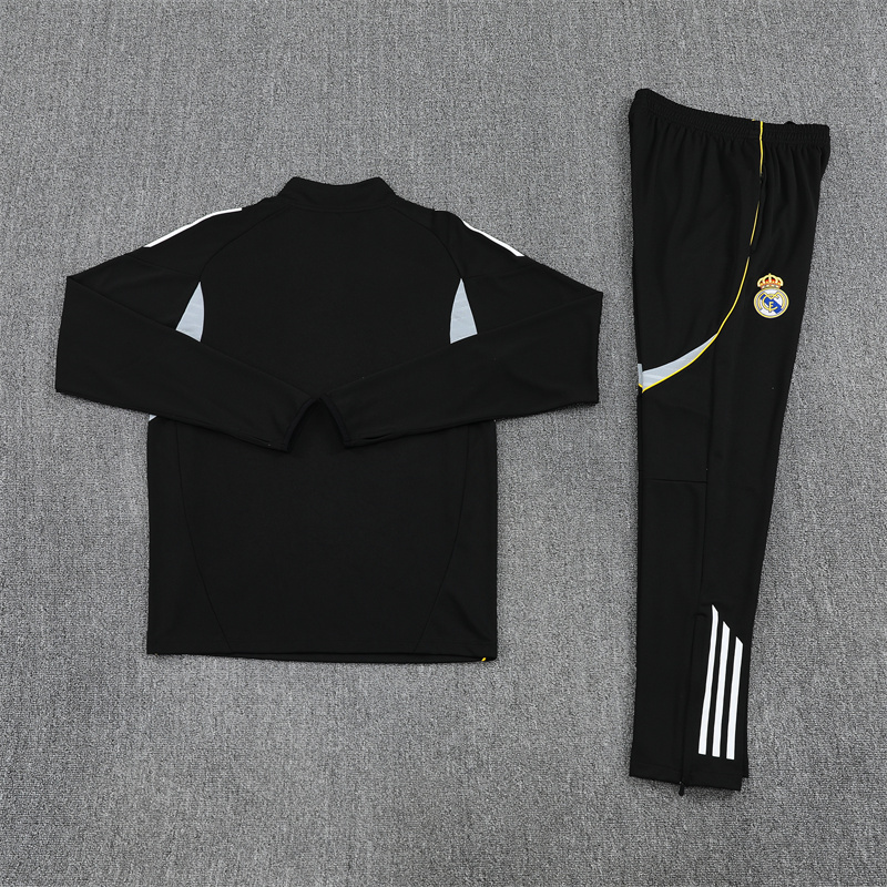 25/26 Real Madrid Tracksuit Sportswear Adult/ Kids