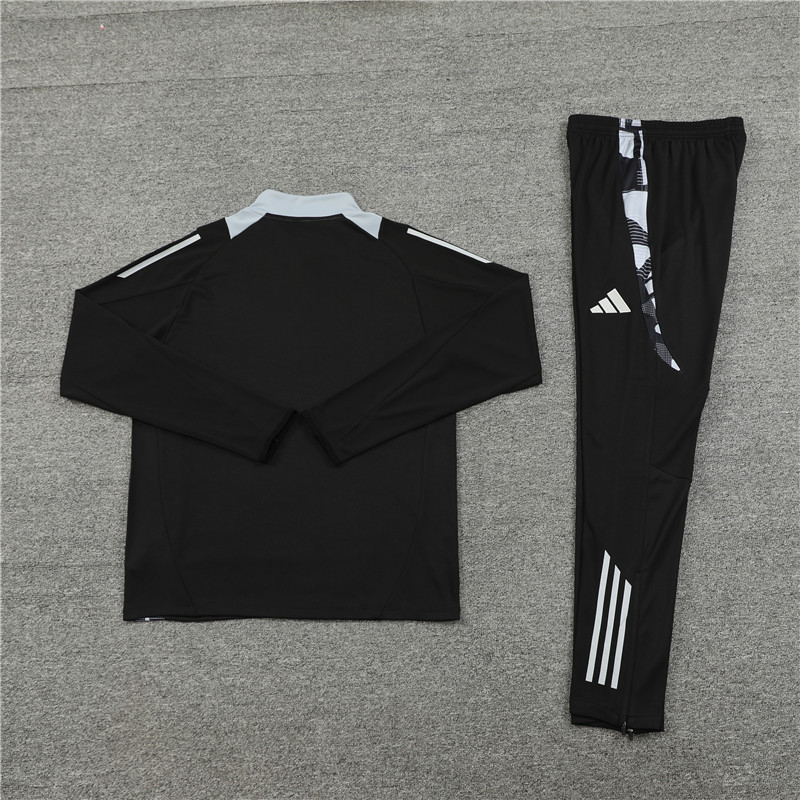 2024 Manchester United Tracksuit Sportswear Adult/ Kids